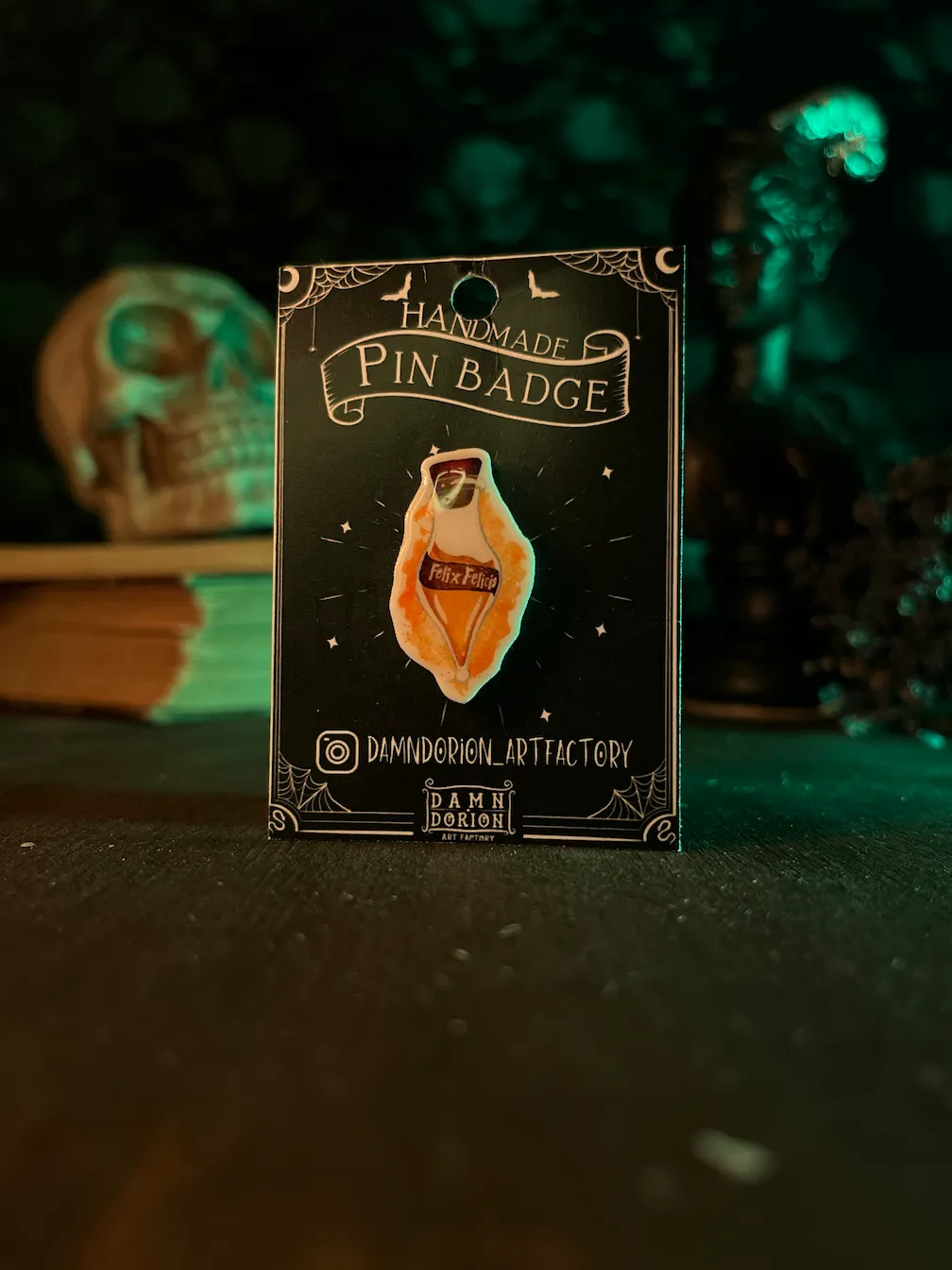 Good Luck Potion kitűző