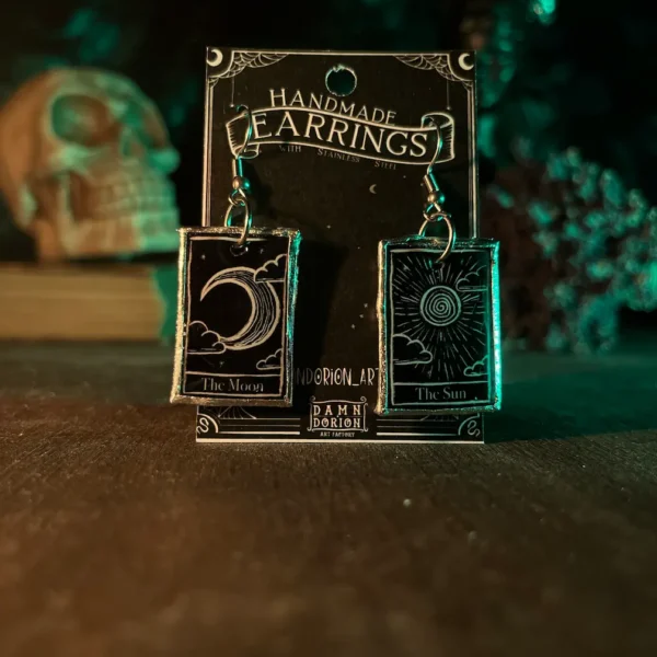 The Moon and the Sun fülbevaló