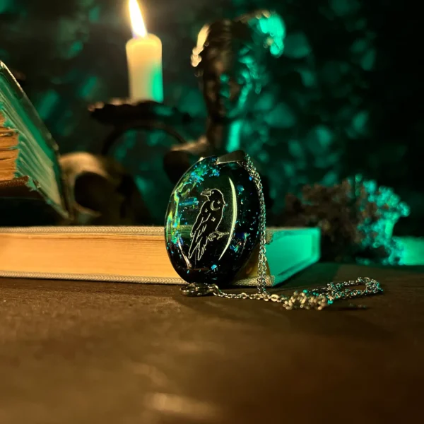 Omen of the Witch nyaklánc