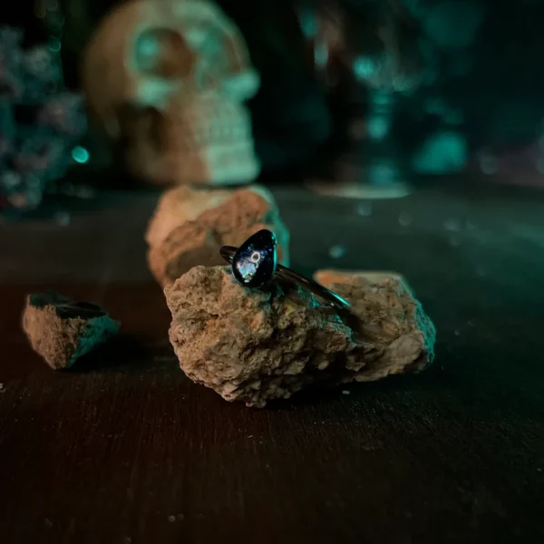 Raven's Tear gyűrű (korallkék)